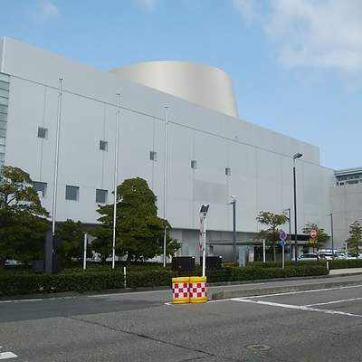 朱鷺メッセコンベンションセンターのアップ