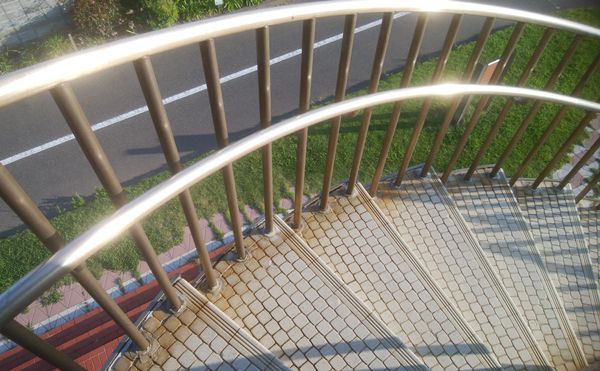 日和山展望台の下りる時の階段