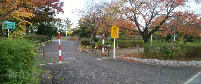 寺尾中央公園の入口